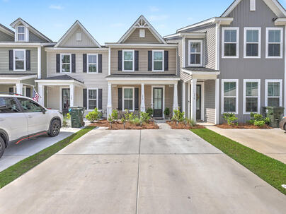 Photo 1 of 25 : 378 Green Fern Drive