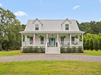 Photo 1 of 25 : 4047 Crestmont Street