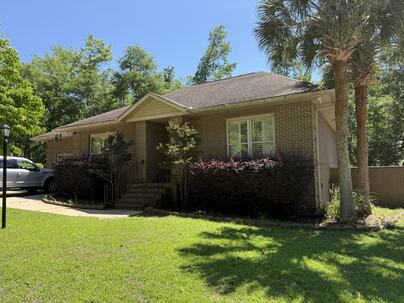Photo 1 of 16 : 112 Aster Court
