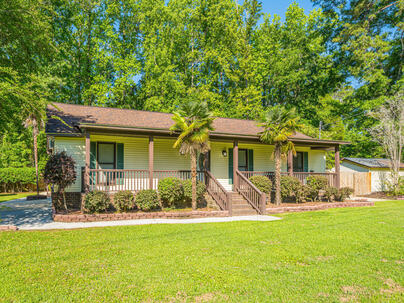 Photo 1 of 25 : 295 Forest Circle