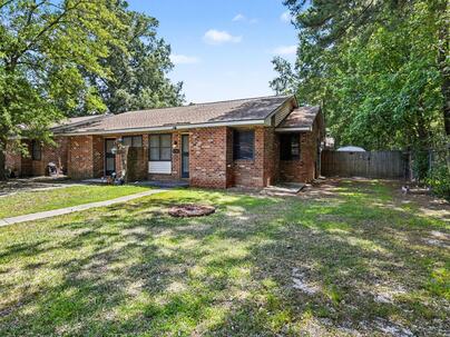 Photo 1 of 23 : 7915 Cider Court