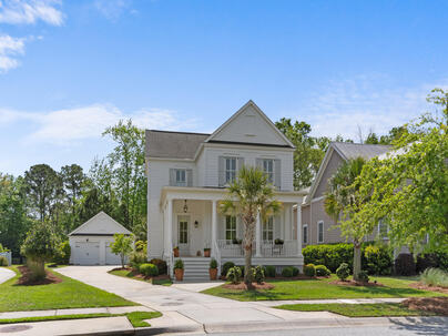 Photo 1 of 25 : 3894 Fifle Street