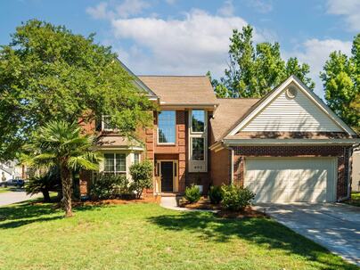 Photo 1 of 25 : 602 Portico Park