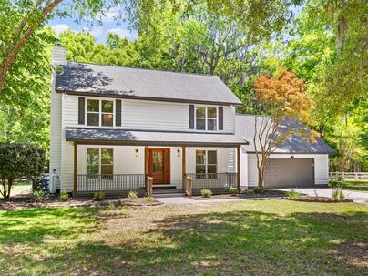 Photo 1 of 25 : 2207 Clam Drive