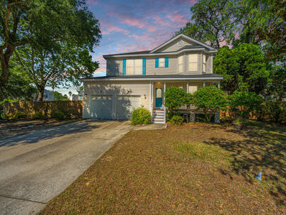 Photo 1 of 25 : 1097 Clearspring Drive