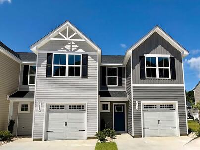 Photo 1 of 25 : 262 Christiana Lane, #B