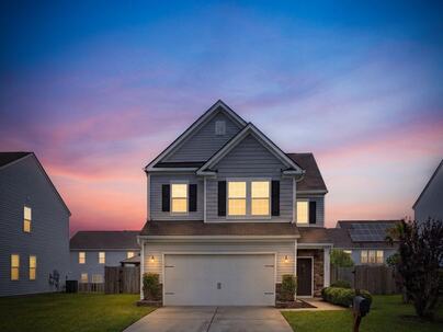 Photo 1 of 25 : 129 Hyrne Drive