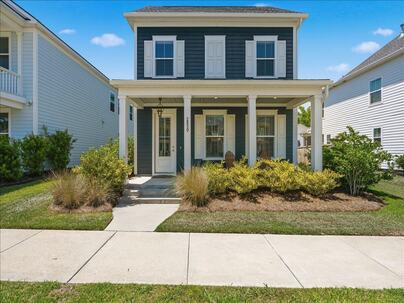 Photo 1 of 25 : 2850 Sugarberry Lane