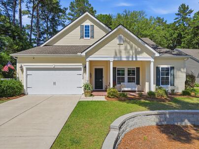 Photo 1 of 25 : 302 Sterlington Way