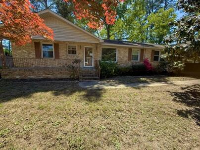 Photo 1 of 25 : 4100 Boxwood Drive