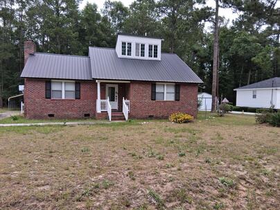Photo 1 of 12 : 367 Emerald Street
