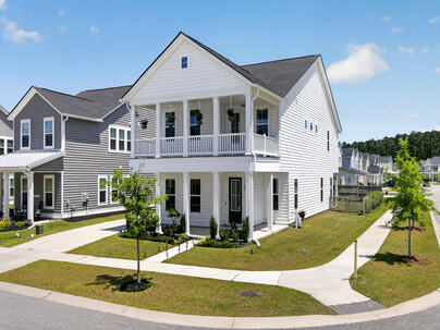 Photo 1 of 25 : 202 Narrowleaf Avenue