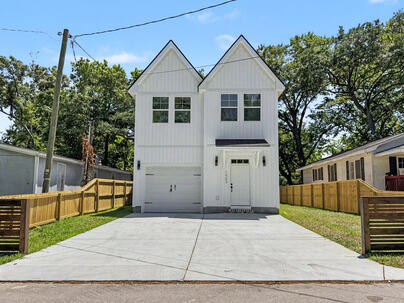 Photo 1 of 25 : 1903 Emden Street