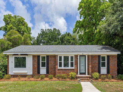 Photo 1 of 23 : 1176 Winborn Drive