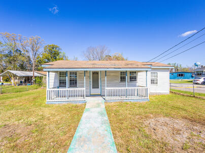 Photo 1 of 25 : 1632 Central Avenue