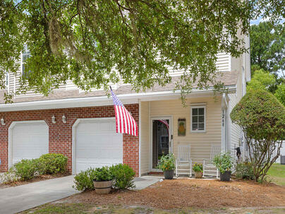 Photo 1 of 25 : 1268 Fenwick Plantation Road