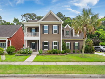 Photo 1 of 25 : 2816 Ortega Drive