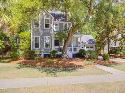 Photo 1 of 25 : 1061 Barfield Street