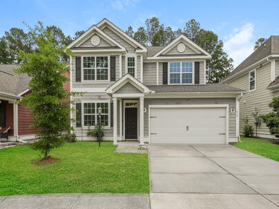 Photo 1 of 20 : 319 Whispering Breeze Lane