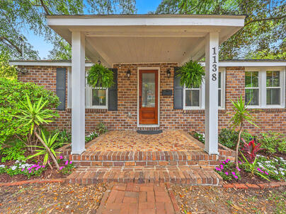 Photo 1 of 25 : 1138 Leesville Street