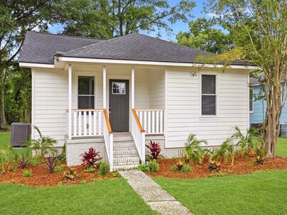 Photo 1 of 24 : 2306 Kent Avenue