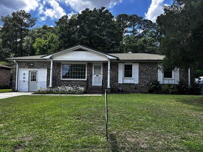 Photo 1 of 16 : 4722 Foxwood Drive