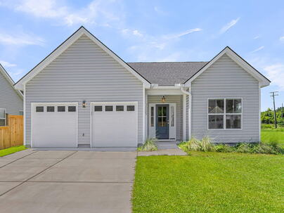 Photo 1 of 25 : 3005 Harvey Avenue