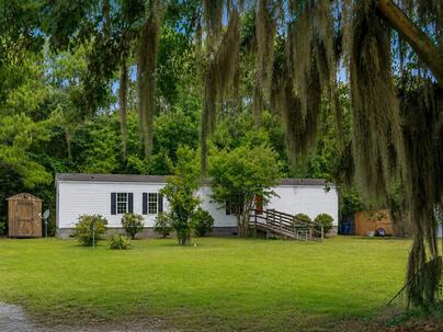 Photo 1 of 25 : 509 Pooshee Plantation Way