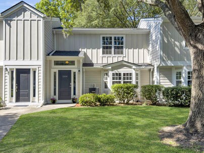 Photo 1 of 25 : 1164 Monaco Drive