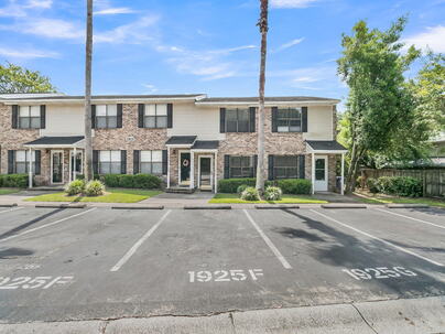 Photo 1 of 25 : 1925 Tropicana Road, #Unit 7-F