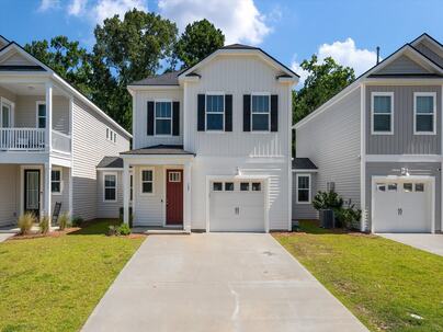 Photo 1 of 25 : 127 Hawthorne Landing Drive