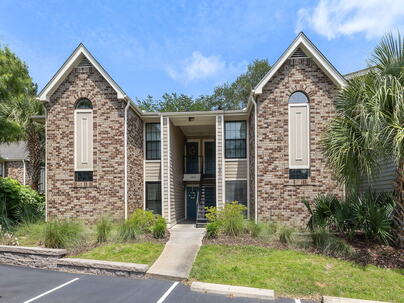 Photo 1 of 17 : 1851 Montclair Drive, #1851-B