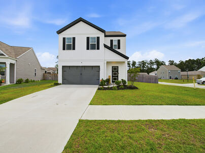 Photo 1 of 25 : 200 Watersglen Drive