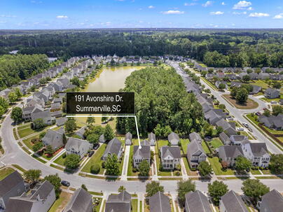 Photo 1 of 24 : 191 Avonshire Drive