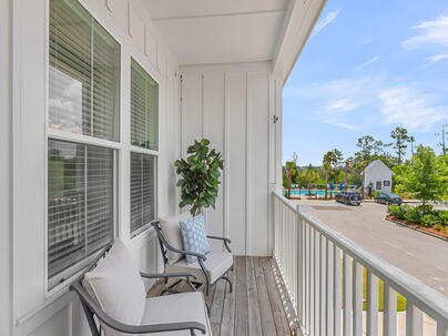 Photo 1 of 25 : 810 Kings Oak Court, #Unit 4