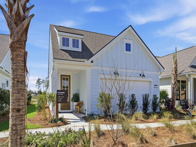 Photo 1 of 25 : 2167 Wright Brothers Drive