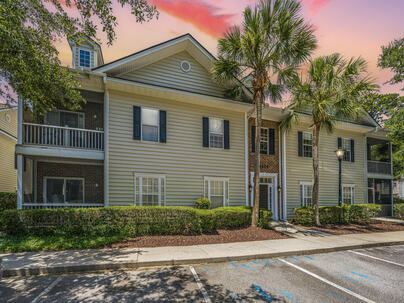 Photo 1 of 25 : 4005 Radcliffe Place Drive, #A-7
