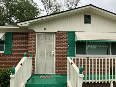 Photo 1 of 25 : 761 Whittaker Parkway