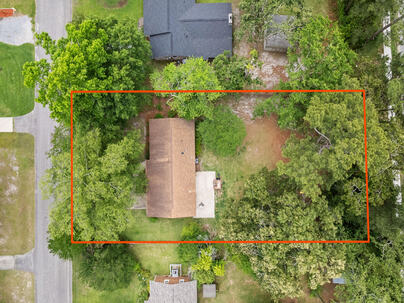 Photo 1 of 25 : 411 Forest Circle
