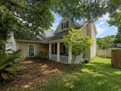 Photo 1 of 3 : 120 Fairbury Drive