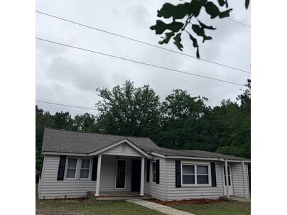 Photo 1 of 25 : 1147 Boiling Springs Road