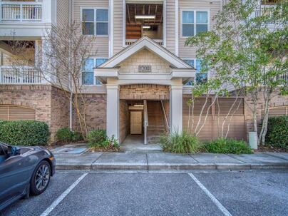 Photo 1 of 23 : 2244 Ashley Crossing Drive, #Unit 1236