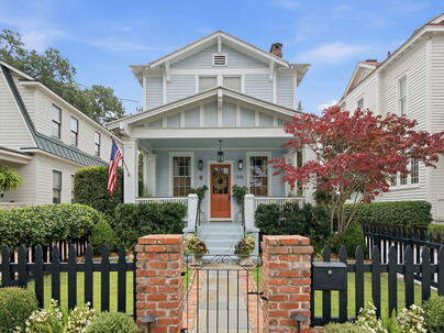 Photo 1 of 25 : 551 Huger Street