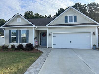 Photo 1 of 6 : 58 Jasmine Way