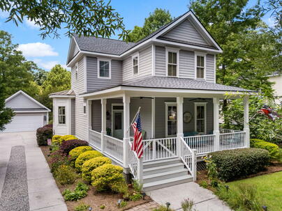 Photo 1 of 25 : 5103 Coral Reef Drive