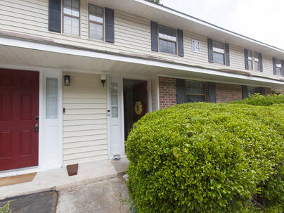 Photo 1 of 25 : 2362 Parsonage Road, #14b