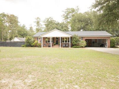 Photo 1 of 25 : 210 Jasmine Drive