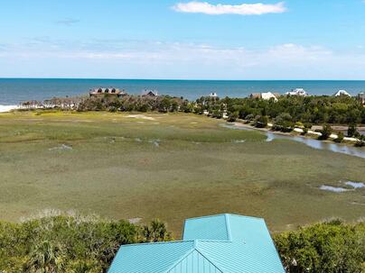 Photo 1 of 25 : 7674 Legare Road
