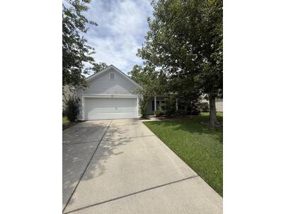 Photo 1 of 7 : 522 Mountain Laurel Circle