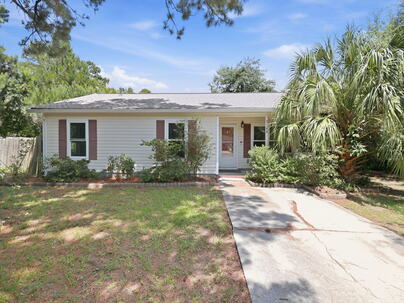 Photo 1 of 22 : 3348 Island Estates Drive
